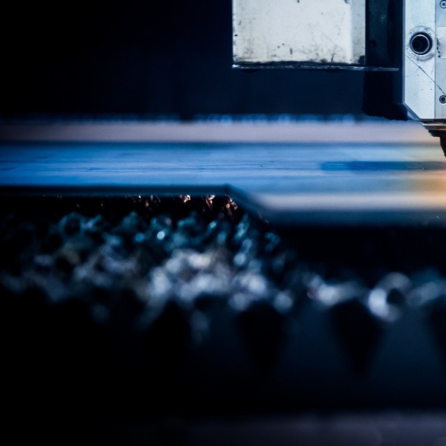 laser cutting acrylic finishing