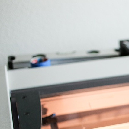 layanan laser cutting akrilik